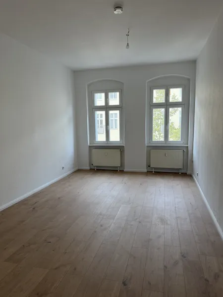 Helle, renovierte 3-Zimmer-Wohnung in zentraler Lage - Tiergarten — photo 1
